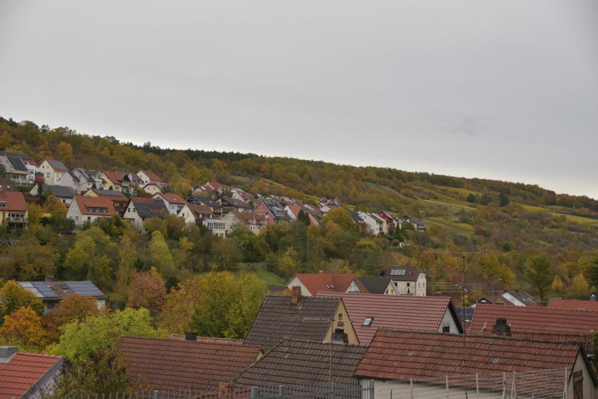 Ferienhaus An Der Hoeh' Zellingen Exterior foto